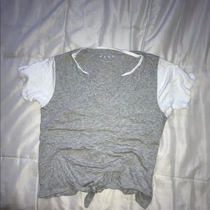 gray and white aeropostale top size M